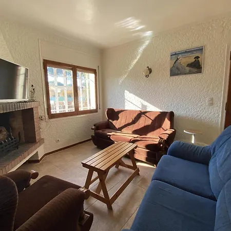 Villa Acogedora Casa Familiar Con Jardin Y Barbacoa Cerca De La Playa En - Hisp-7-41 Torroella de Montgrí